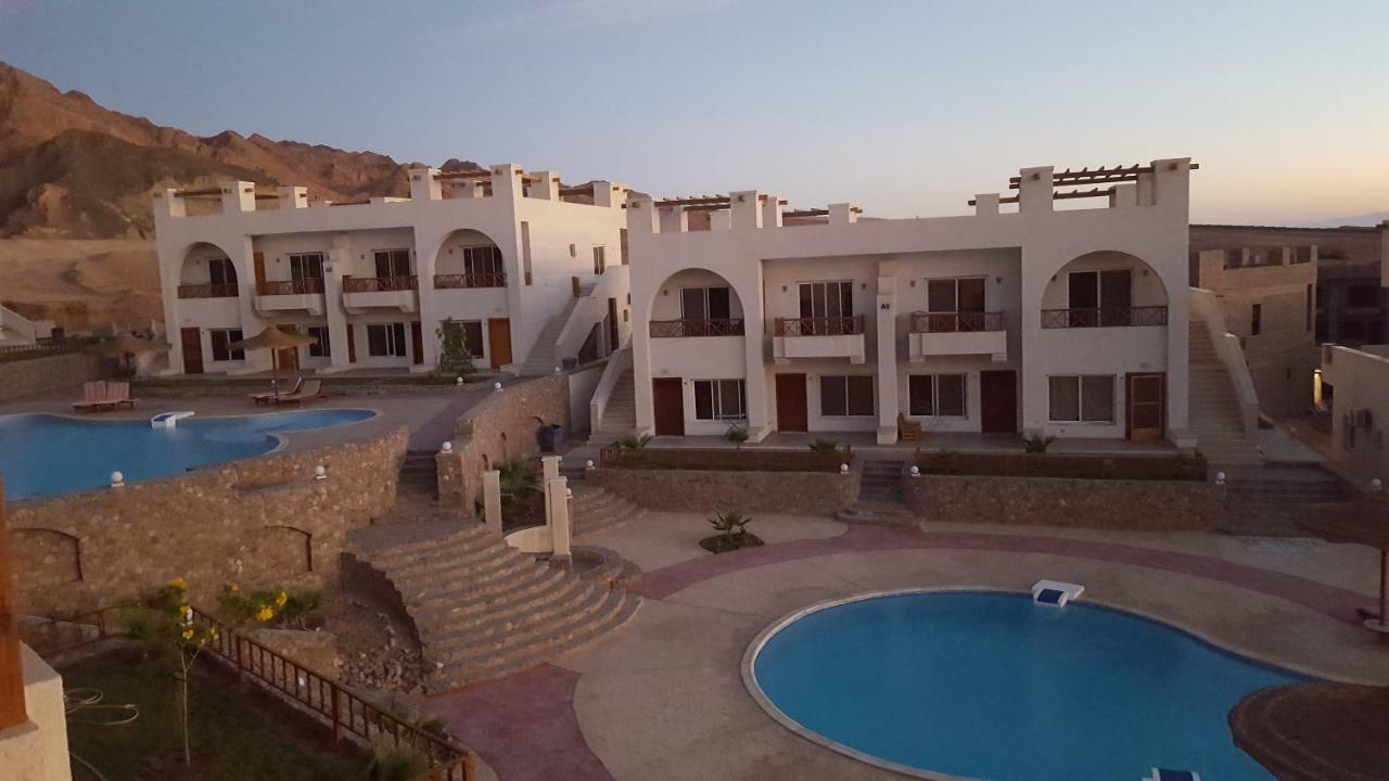 Half Moon - Sunny Dahab Resort Exterior photo