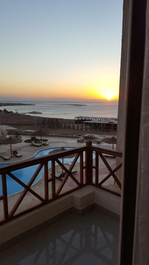 Half Moon - Sunny Dahab Resort Exterior photo